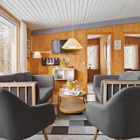 Gorgeous Home In Farso With Sauna * Farsø
