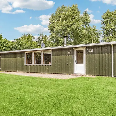 Gorgeous Home In Farso With Sauna *